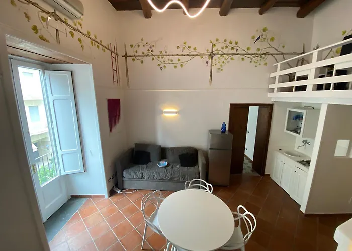 Holiday home Casa Falcone *